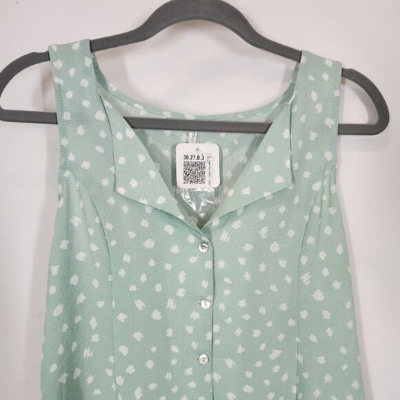 DNA Couture Button Front Tank Blouse in sage green‎ - Size XL - Picture 2 of 7